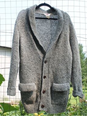 80’s Le Cháteau Men’s Wool Button Up Sweater